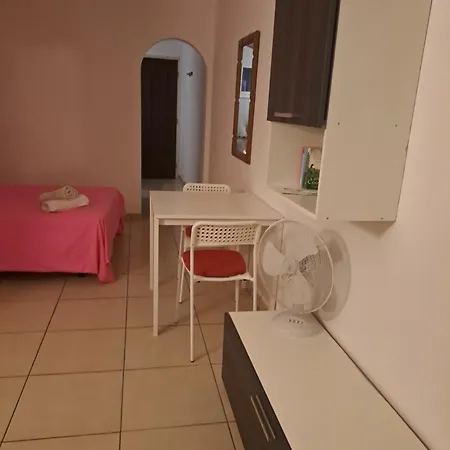 Poolview Ground Floor Apartment